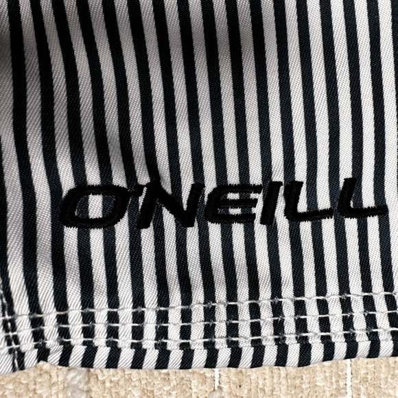 O’NEILL Men’s Bathing Suit blue, white, gray size 28 but runs big NWOT - Picture 5 of 9